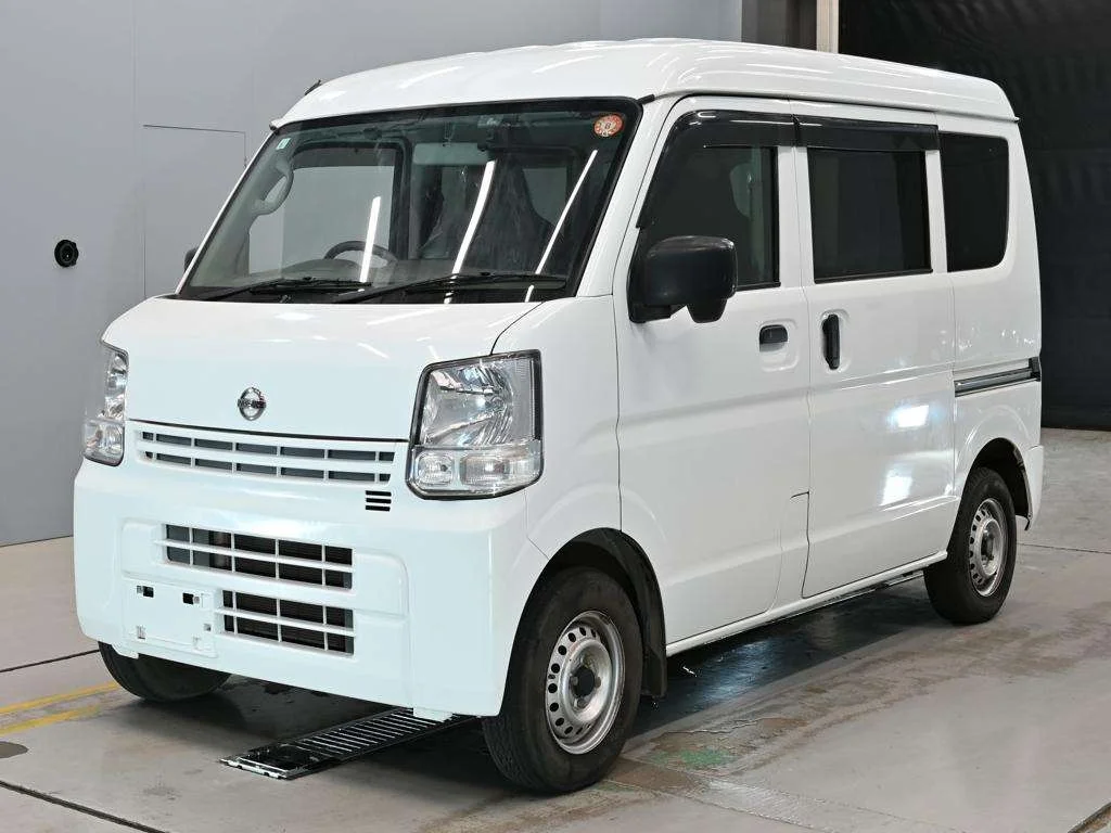 Nissan NV100 Clipper DR17V 2022